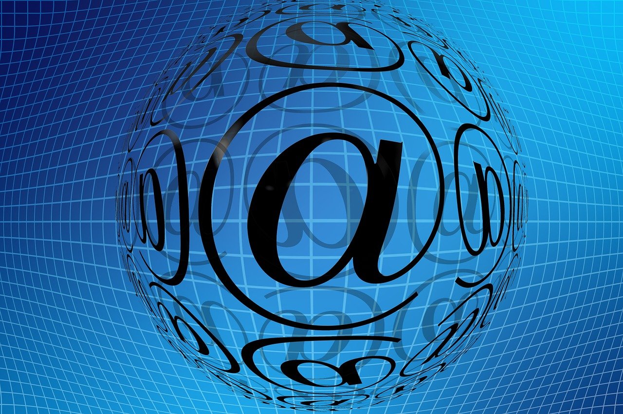 2024天天開好彩大全,深層數(shù)據(jù)解析設(shè)計(jì)_原始版31.703