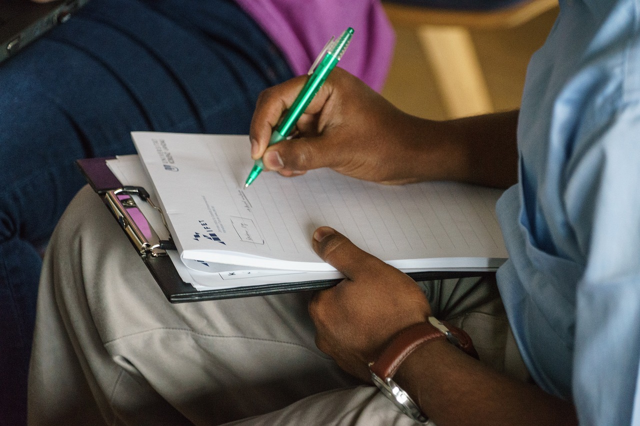 2O14年新奧正版資料大全,靈活適配策略研究_透明集34.21